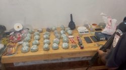 jovem-e-preso-em-casa-com-mais-de-1-mil-capsulas-de-cocaina-e-r$-5-mil-em-porto-real