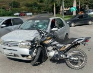 acidente-entre-carro-e-moto-deixa-homem-e-mulher-feridos-na-br-393,-em-volta-redonda