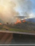 incendio-atinge-area-de-vegetacao-as-margens-da-via-dutra,-em-resende