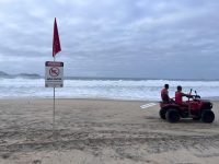 adolescente-desaparecido-apos-ressaca-do-mar-no-rio-de-janeiro-e-de-resende,-diz-corpo-de-bombeiros