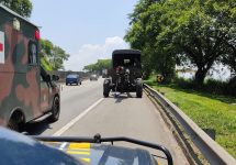 pneu-de-veiculo-do-exercito-estoura-e-congestiona-trecho-da-via-dutra-em-barra-mansa