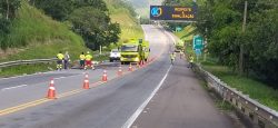 com-retirada-de-carreta-tombada,-transito-na-lucio-meira-volta-a-funcionar-em-‘pare-e-siga’