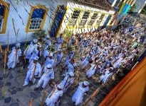 ‘festa-de-yemonja’-vai-espalhar-espiritualidade-e-cultura-por-paraty;-veja-programacao