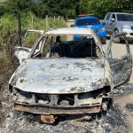 policia-investiga-se-ossadas-humanas-encontradas-em-carro-incendiado-sao-de-homens-desaparecidos