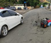 motociclista-fica-ferido-em-acidente-com-carro-em-barra-mansa