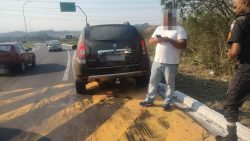 homem-e-preso-com-carro-clonado-em-volta-redonda